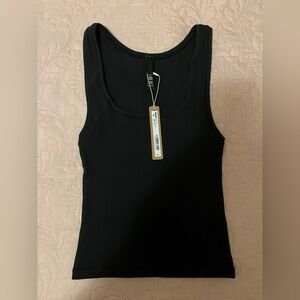 NWT SKIMS Cotton Rib Tank - S